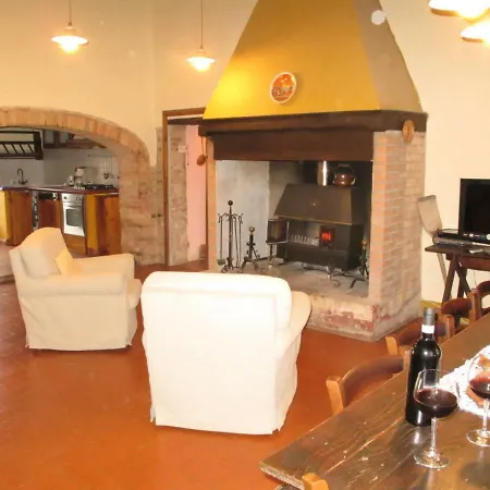 Locazione Turistica Podere Cerretoalto - Mtl140 Holiday home