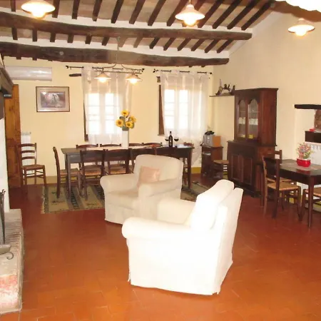 Holiday home Locazione Turistica Podere Cerretoalto - Mtl140 *