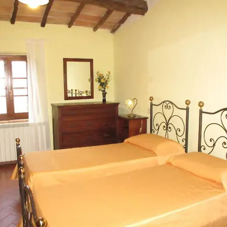 Holiday home Locazione Turistica Podere Cerretoalto - Mtl140 *